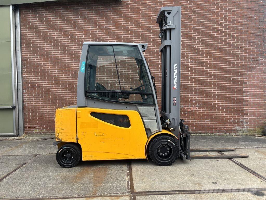 Jungheinrich EFG S30 電動堆高機