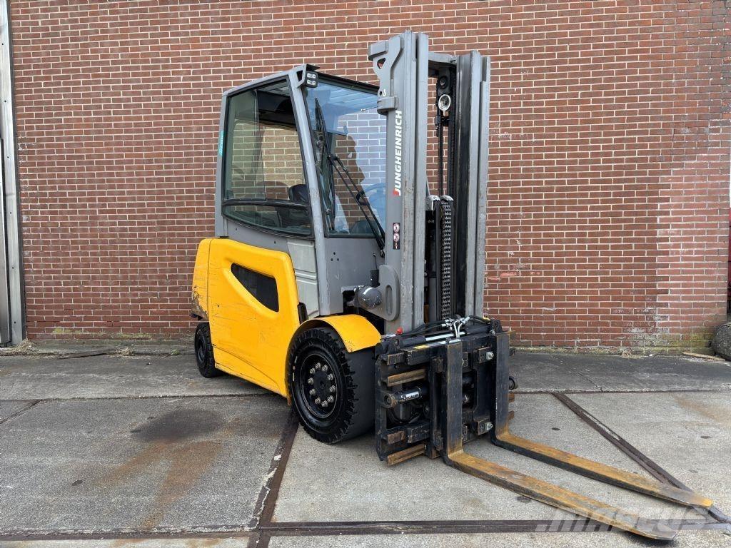 Jungheinrich EFG535K 電動堆高機