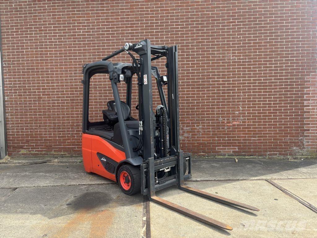 Linde E15-02 電動堆高機