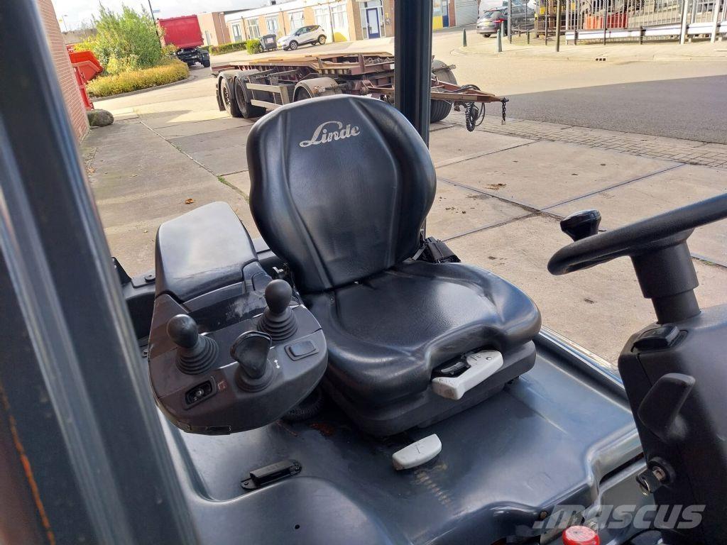 Linde E16PH-02 電動堆高機