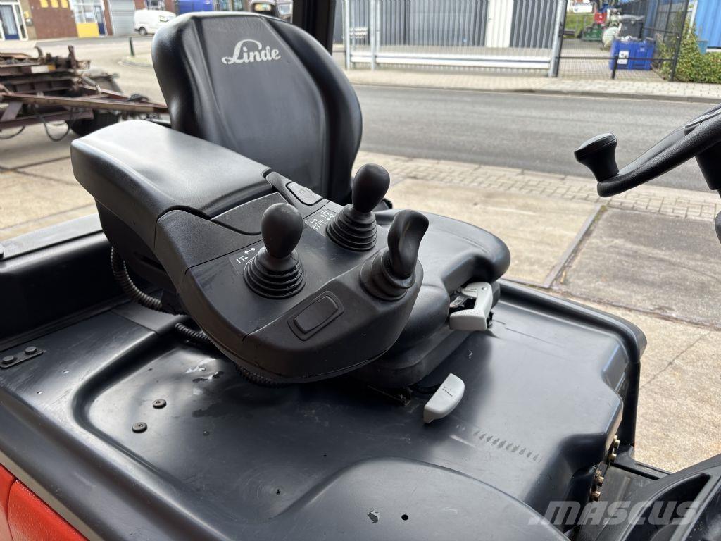 Linde E18PH-02 電動堆高機