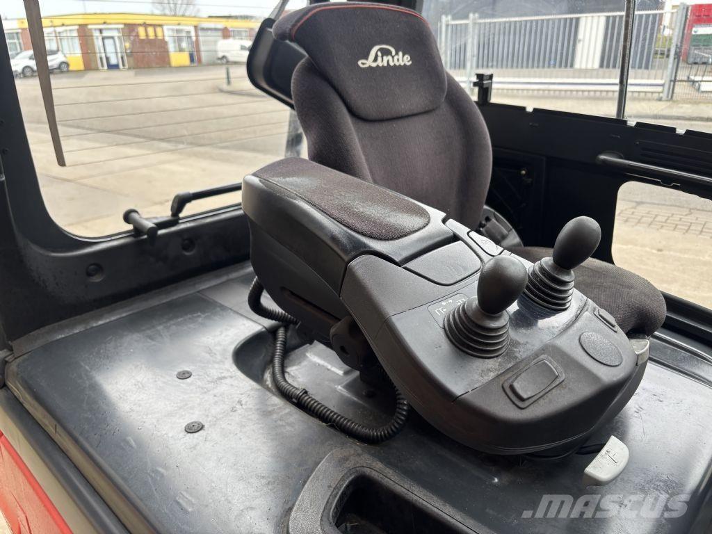 Linde E25HL-01/600 電動堆高機