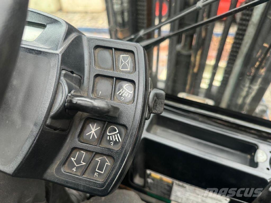 Yale GLP30VX 液化石油氣LPG卡車