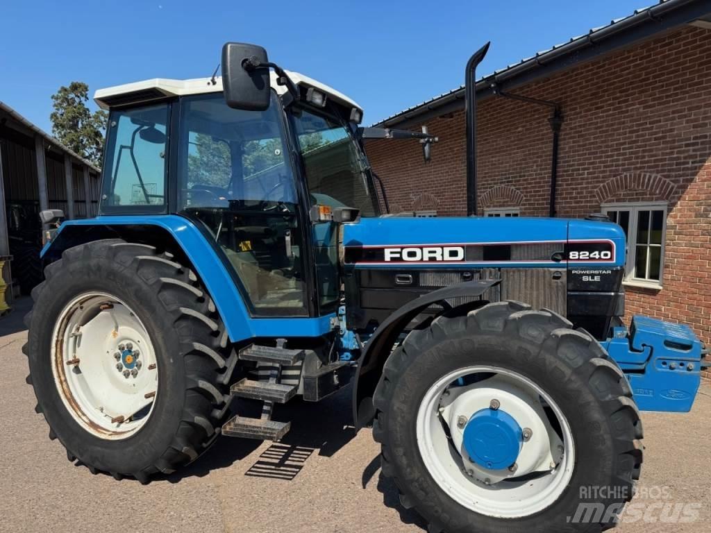 Ford 8240 SLE 曳引機