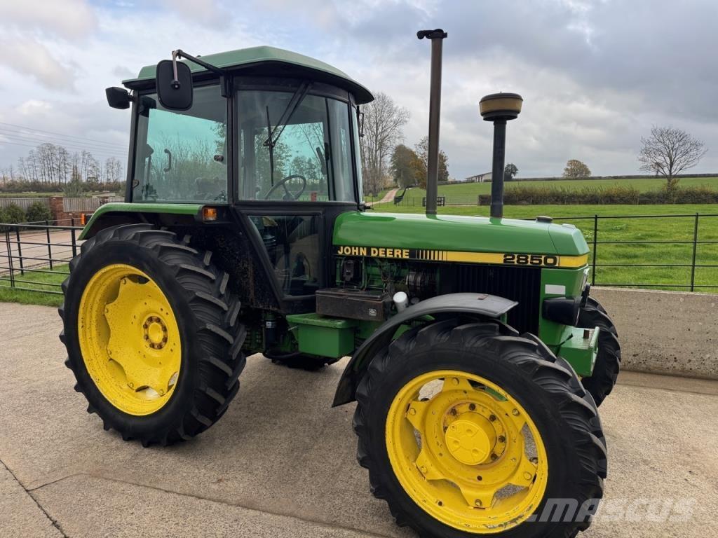 John Deere 2850 曳引機