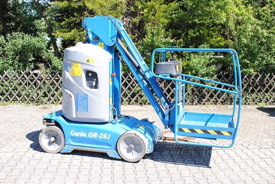Genie GR26 J 伸縮臂高空作業車