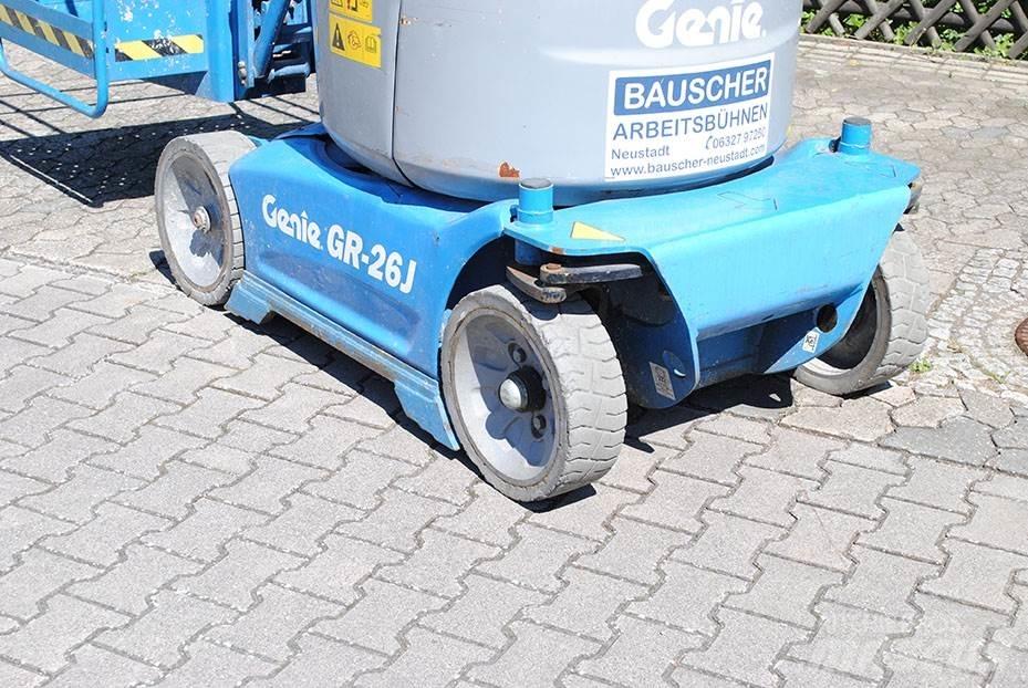 Genie GR26 J 伸縮臂高空作業車
