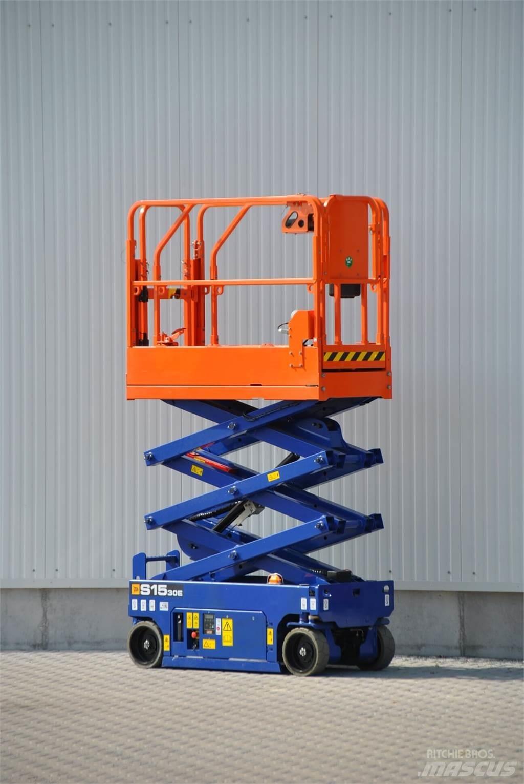 JCB S1530E 剪式升降機