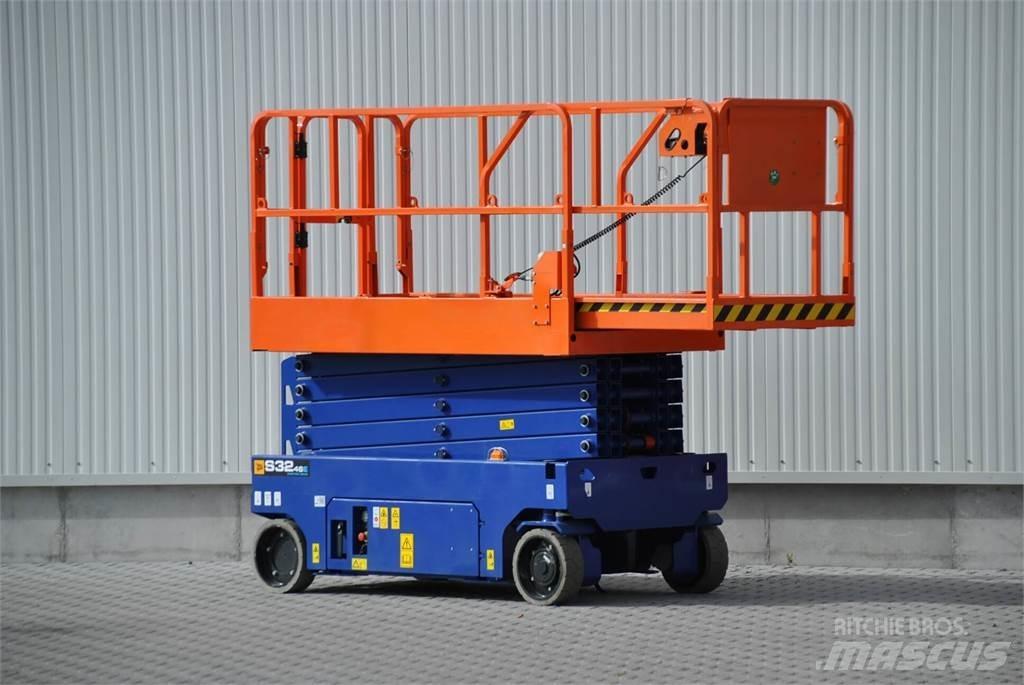 JCB S3246E ED 剪式升降機