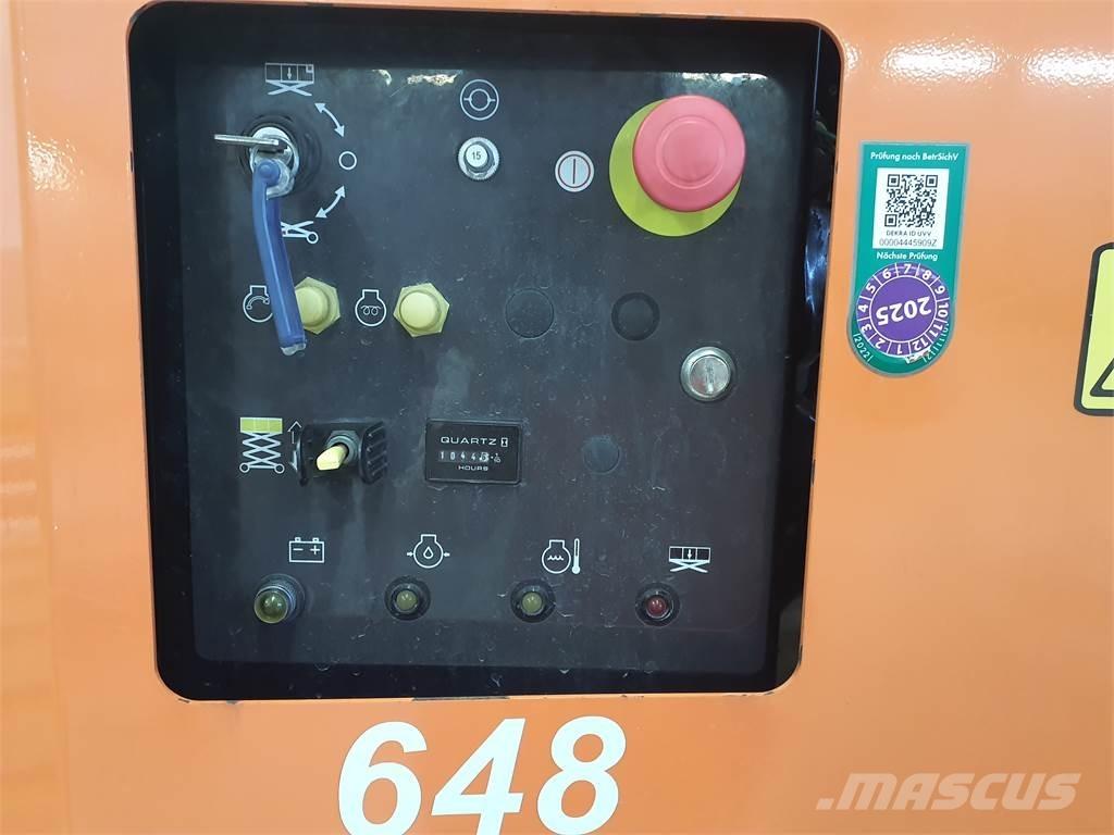 JLG 430LRT 剪式升降機