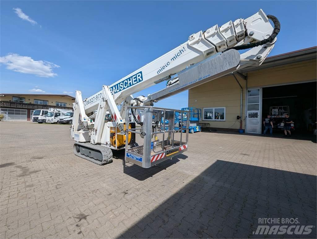 Palazzani XTJ 32 緊湊型自走式伸縮臂式升降機