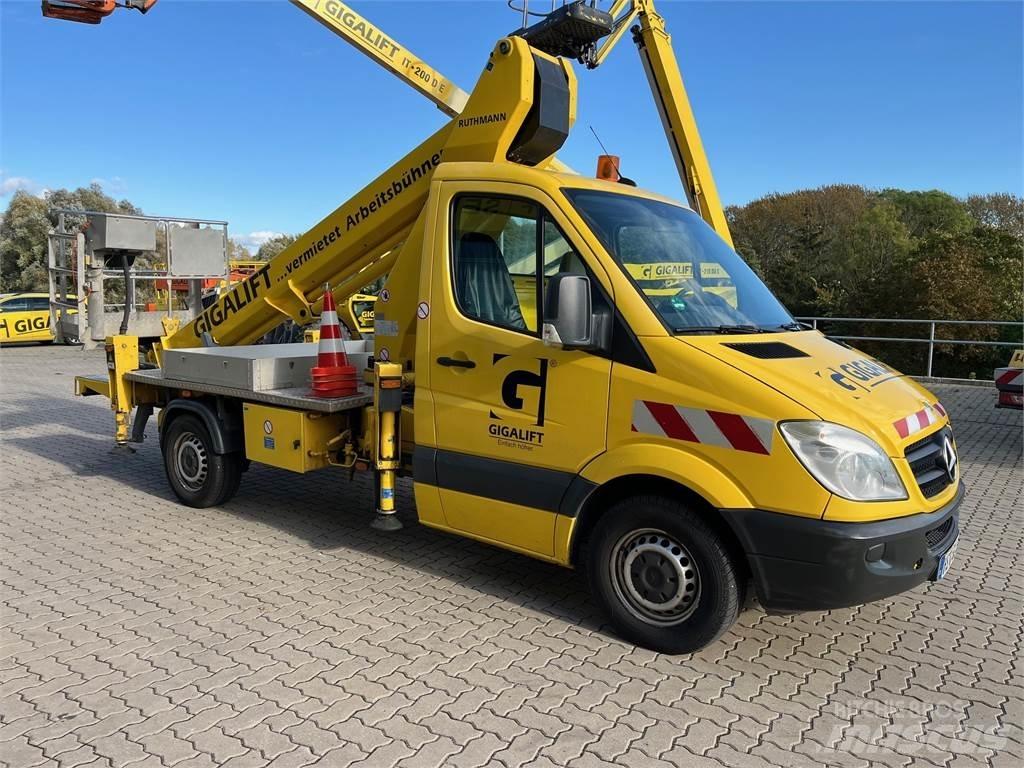 Ruthmann TB 220 卡車裝載高空作業車