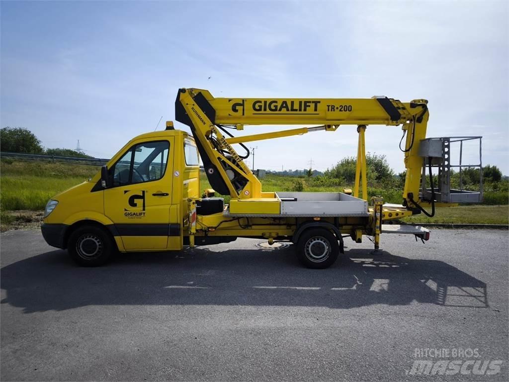 Ruthmann TBR 200 卡車裝載高空作業車