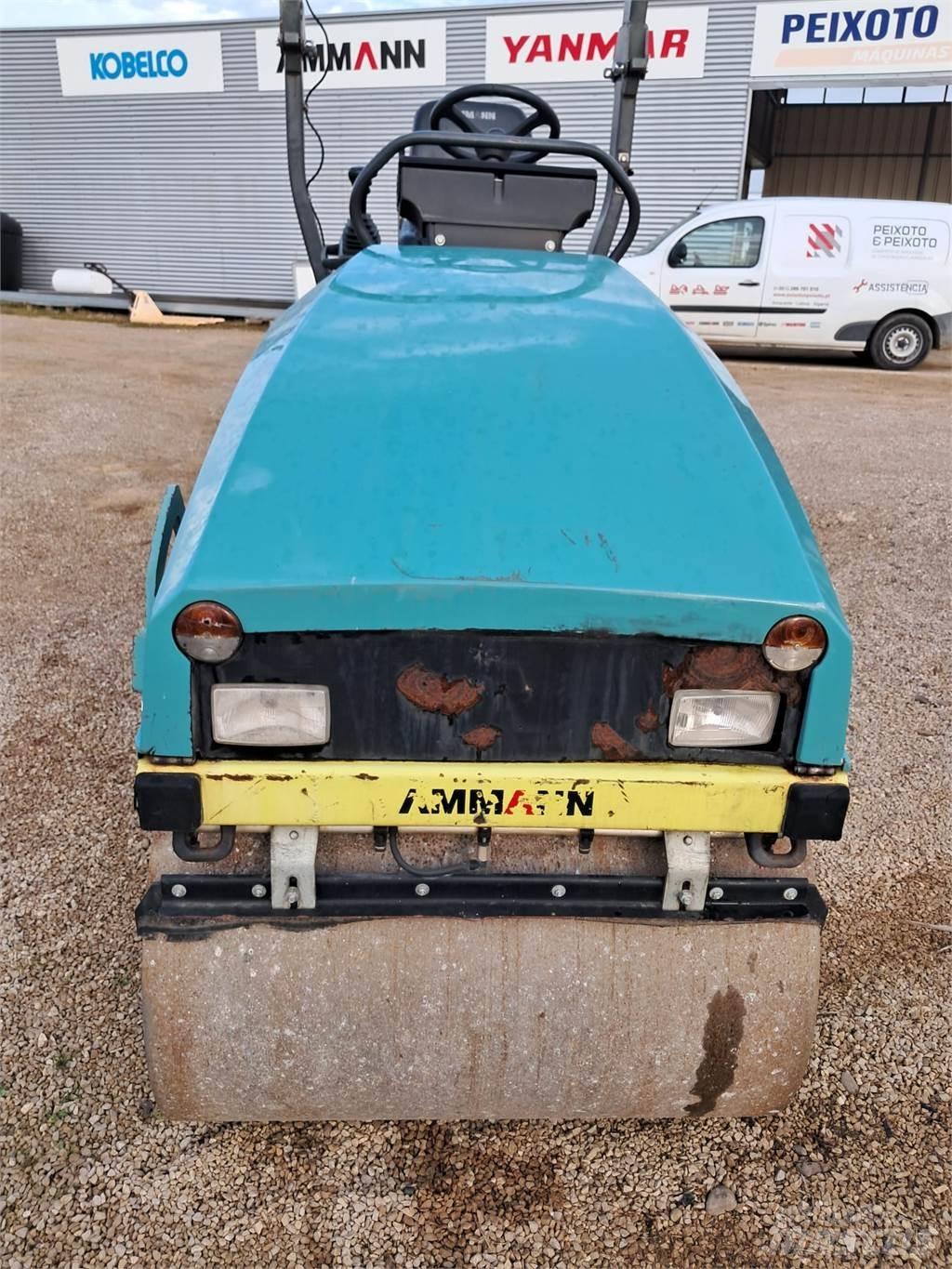 Ammann ARX23 雙輪滾壓機
