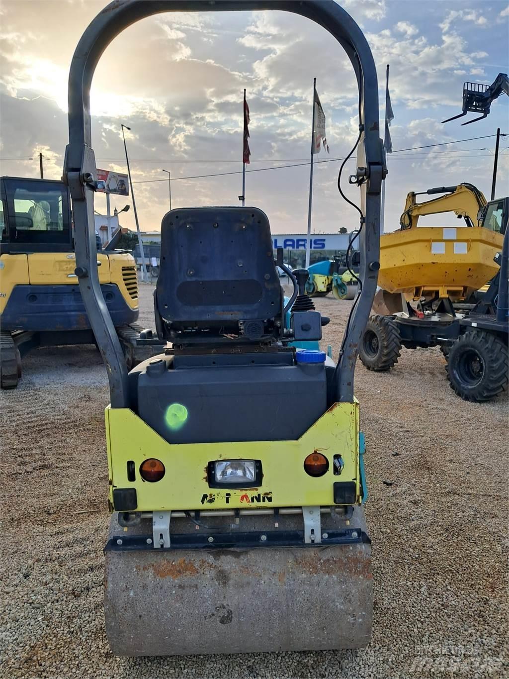 Ammann ARX23 雙輪滾壓機