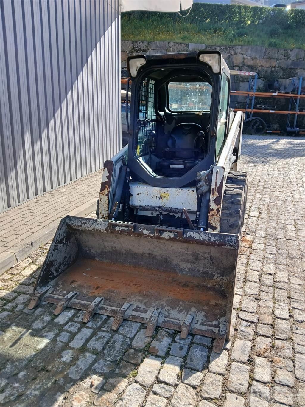 Bobcat S450 輪胎式裝載機
