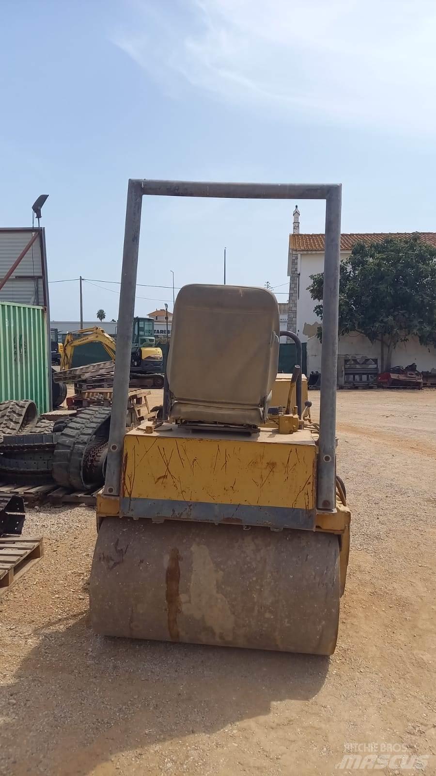 Bomag BW120AD 雙輪滾壓機
