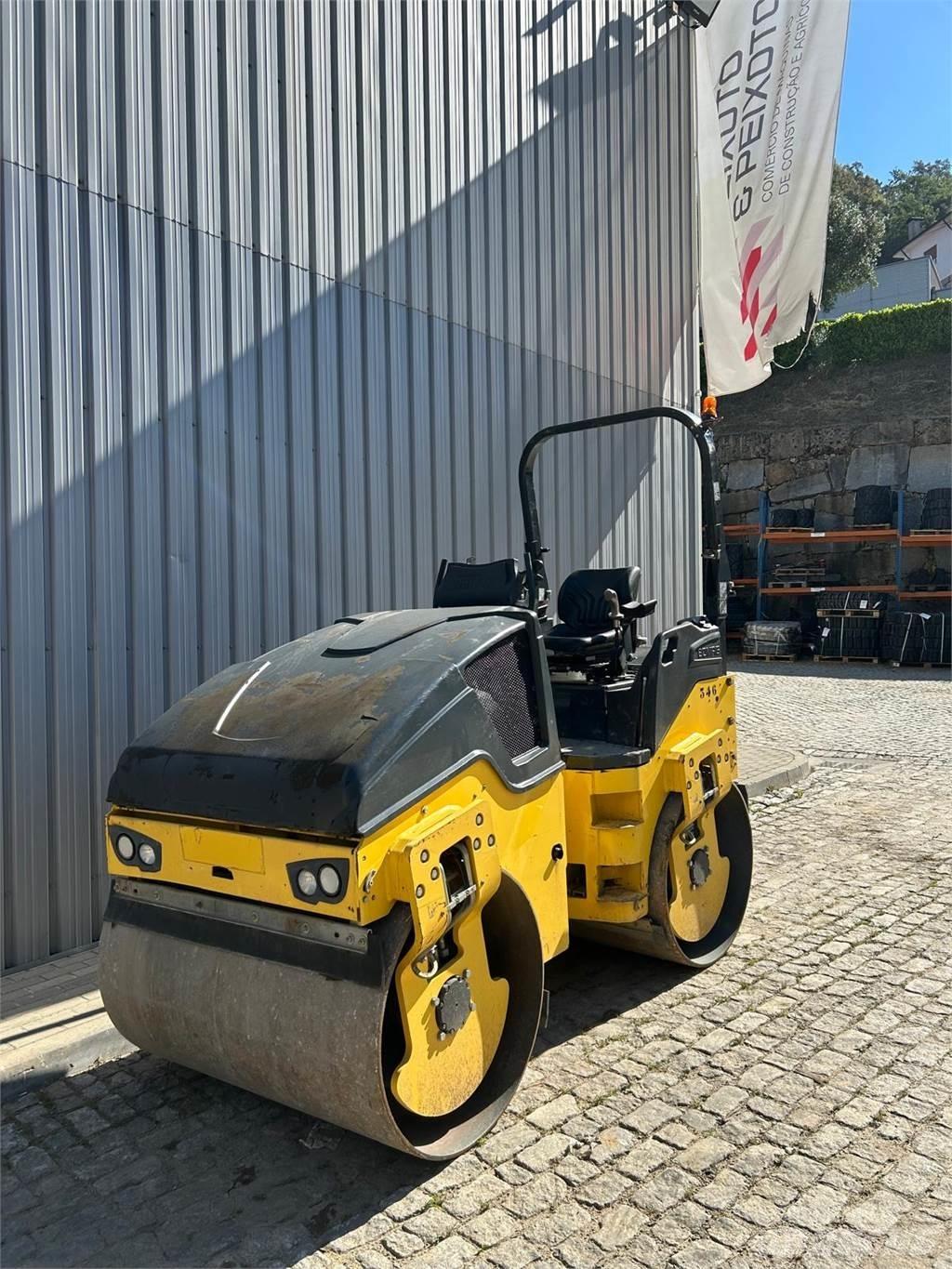 Bomag BW138AD-5 雙輪滾壓機