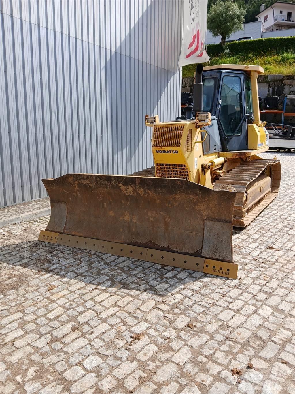 Komatsu D41E-6 鋪管推土機
