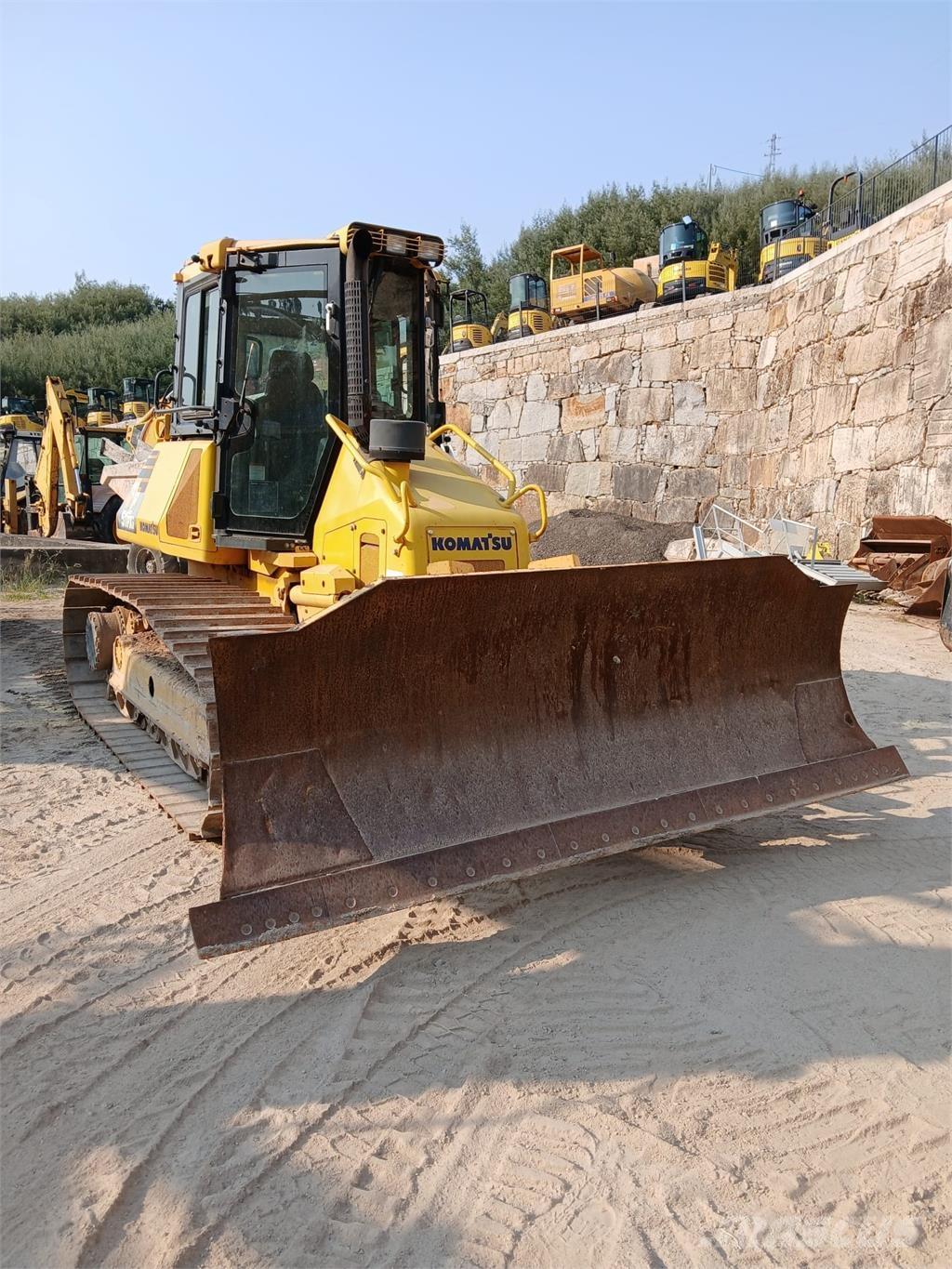 Komatsu D51PXI-22 鋪管推土機