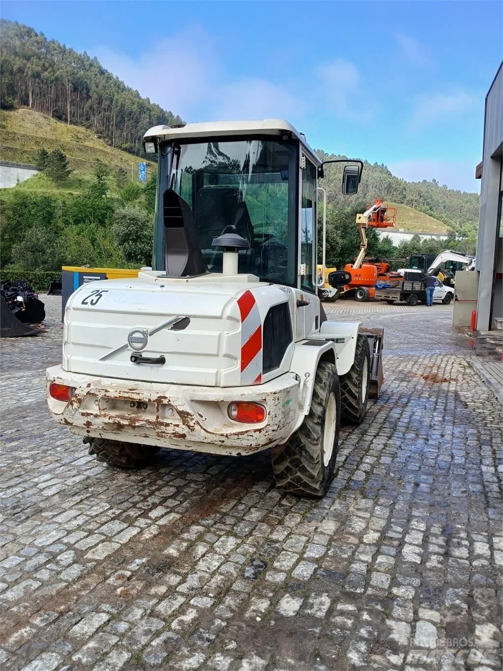 Volvo L30G 其他