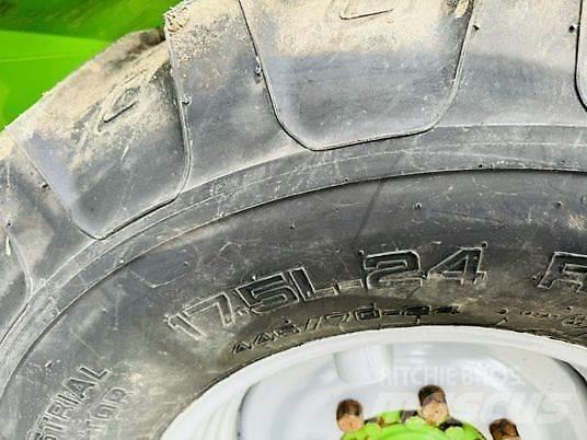 Merlo TF 42.7-156 伸縮臂操作車