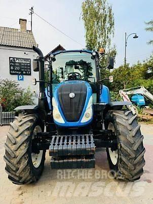 New Holland T5.110 曳引機