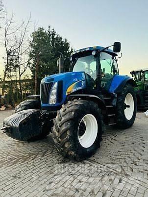 New Holland T8040 曳引機