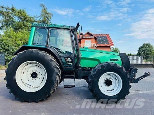 Valtra 8150 曳引機