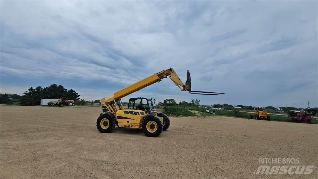 Gehl Dl1240H 伸縮臂操作車