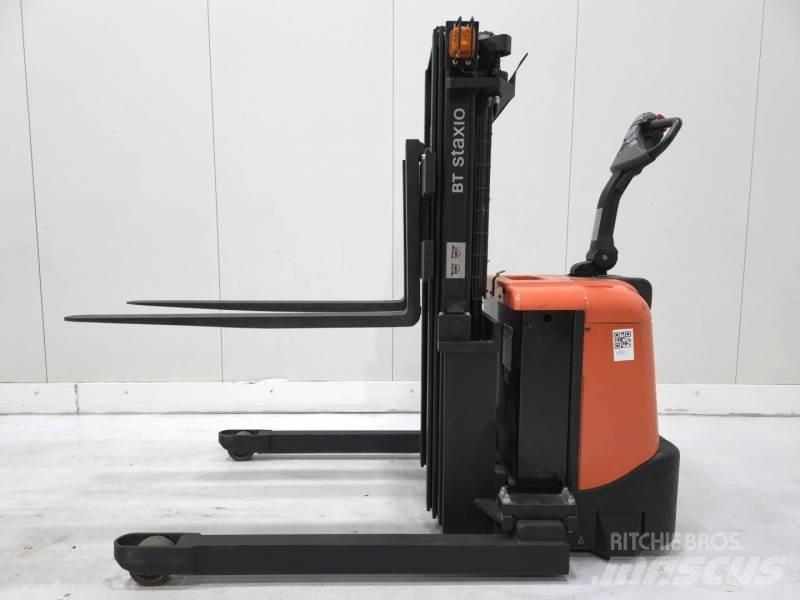 BT SPE135S 行走控制式堆積機