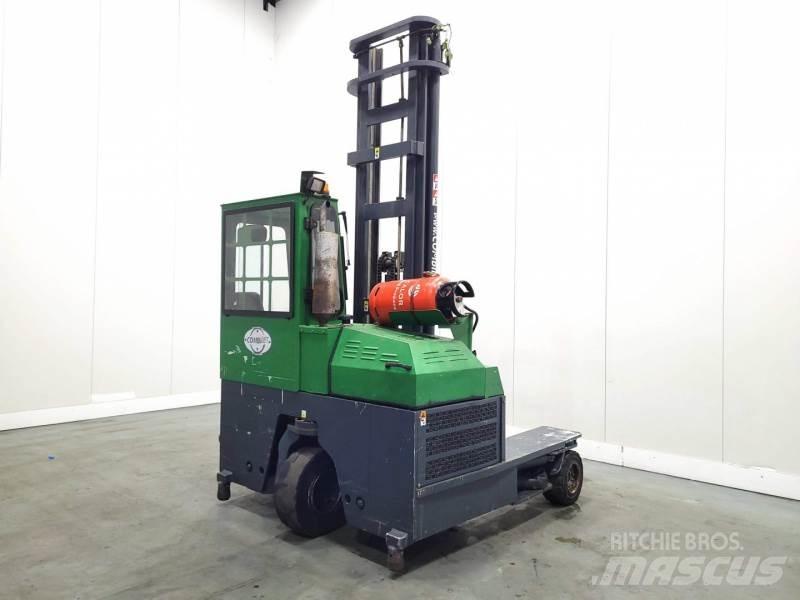 Combilift C4000 四向前伸式堆高機(叉車)