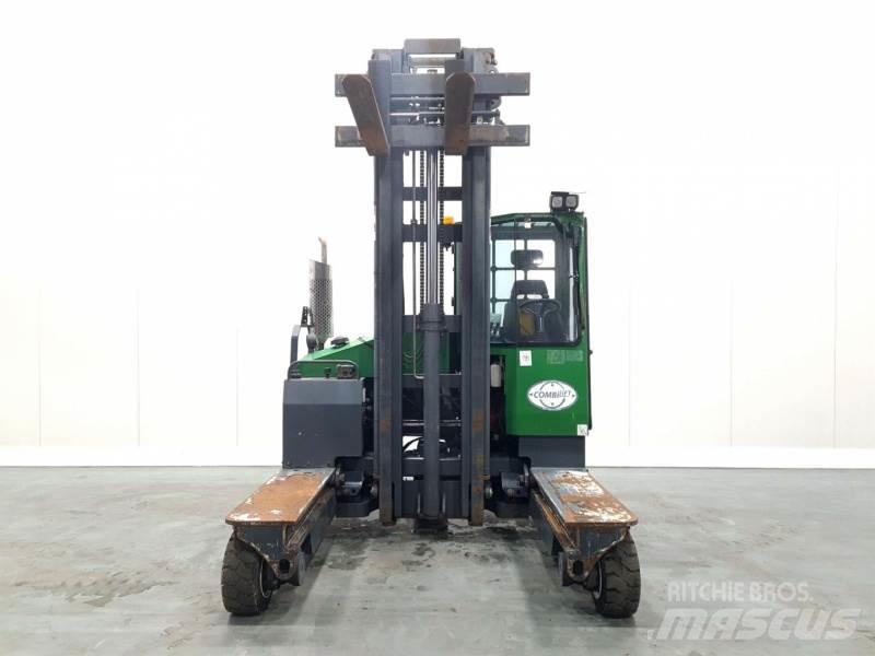 Combilift C4000 四向前伸式堆高機(叉車)
