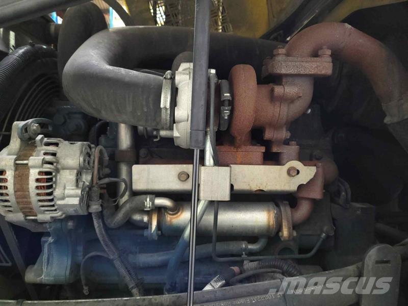 Combilift C7000 四向前伸式堆高機(叉車)