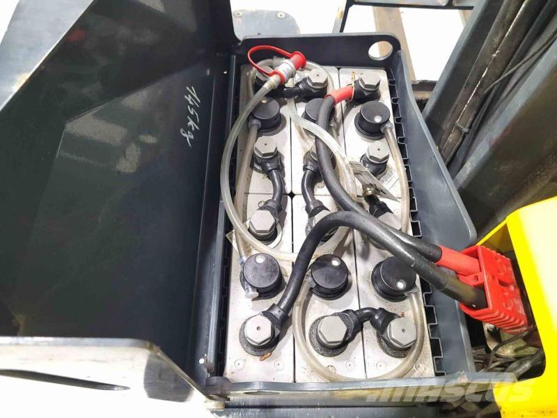 Combilift COMBI-WR4 四向前伸式堆高機(叉車)