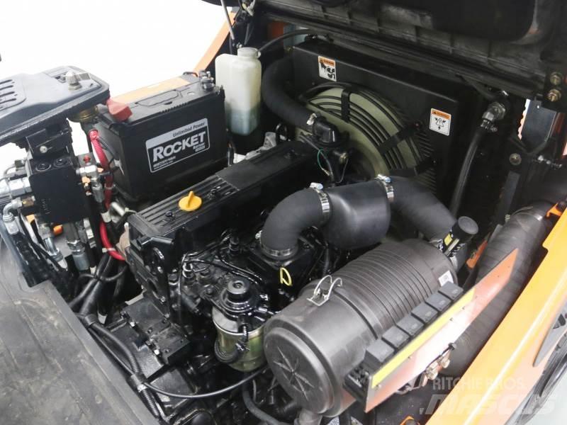 Doosan D30S-5 柴油卡車