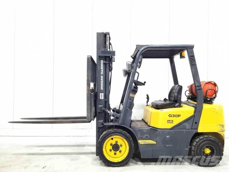 Doosan GP30-3 液化石油氣LPG卡車