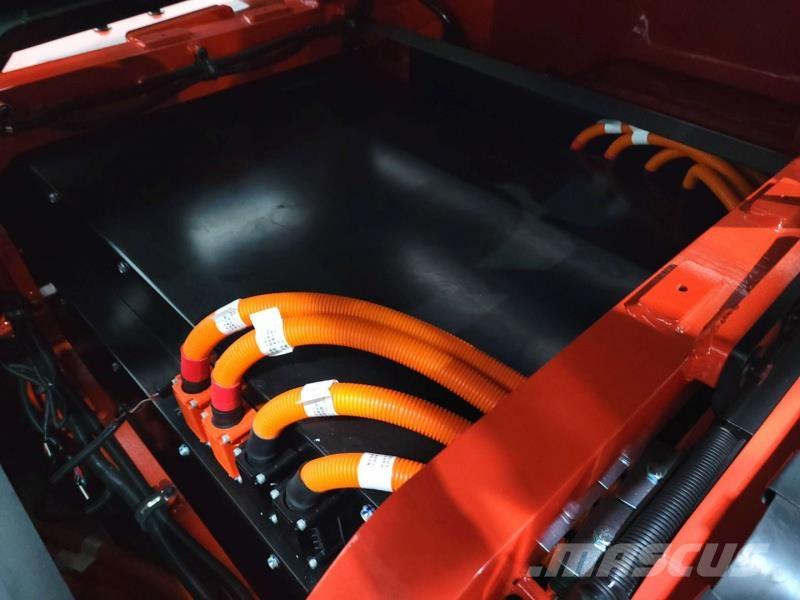 EP EFL1003-6 電動堆高機