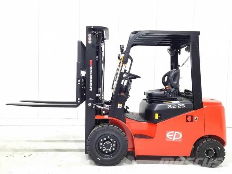 EP EFL252X2 150 HC 電動堆高機