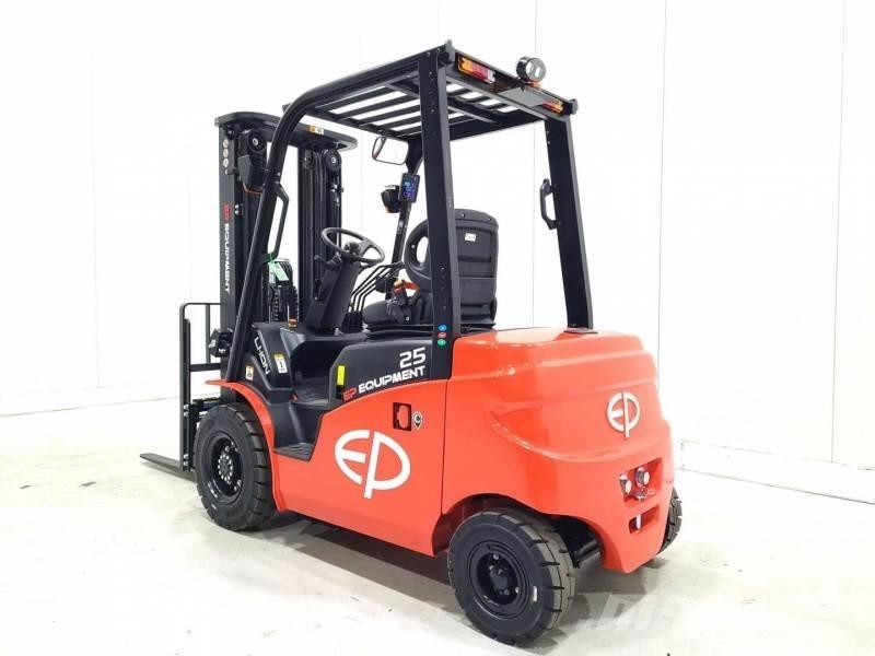 EP EFL253 280 NC 電動堆高機