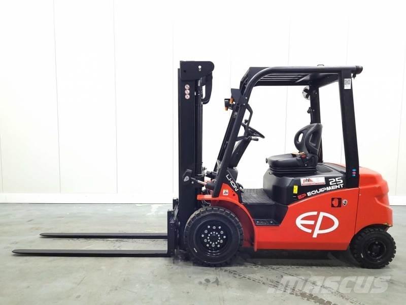 EP EFL253B 205 NC RENTAL 電動堆高機