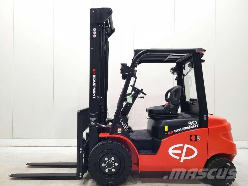 EP EFL303 280 HC 電動堆高機