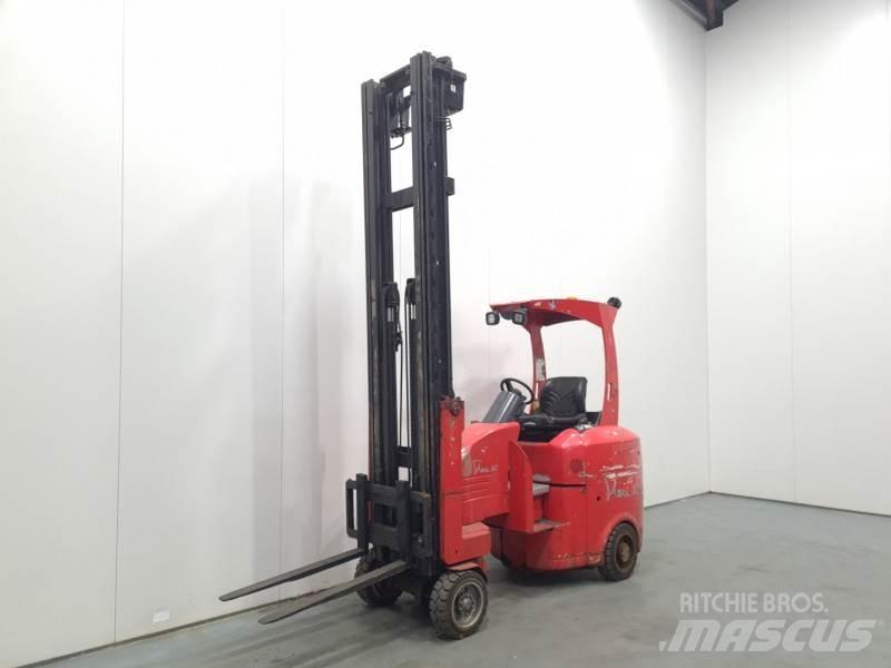 Flexi AC1000 窄巷道堆高機