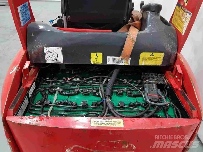 Flexi G3 窄巷道堆高機