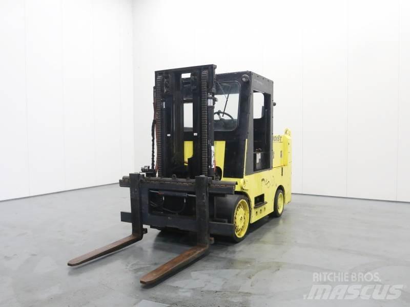 Hoist FKS9 柴油卡車