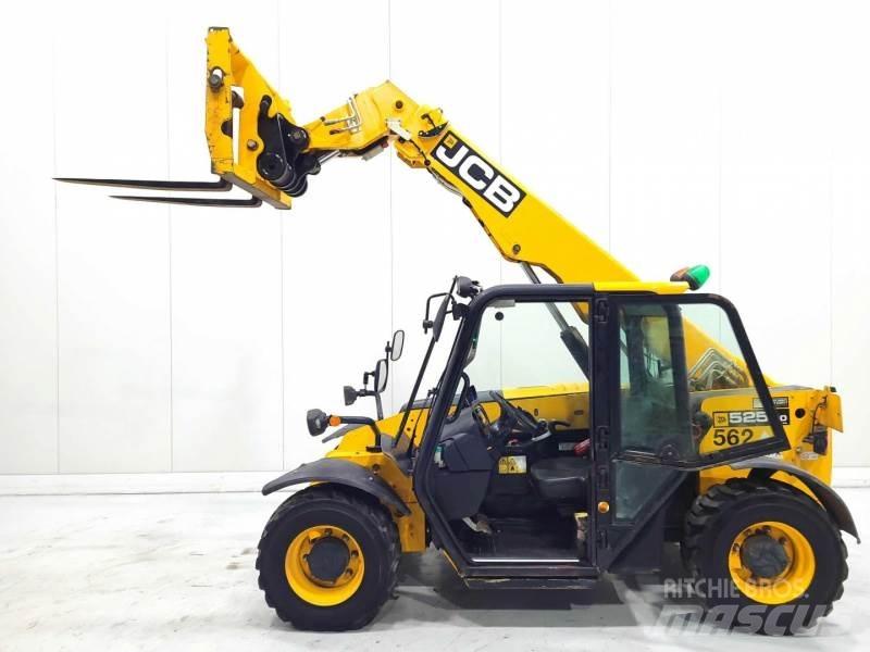 JCB 525-60T4 伸縮臂操作車