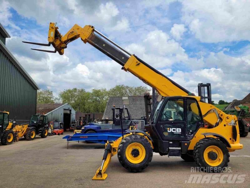 JCB 540-170 5AF 伸縮臂操作車