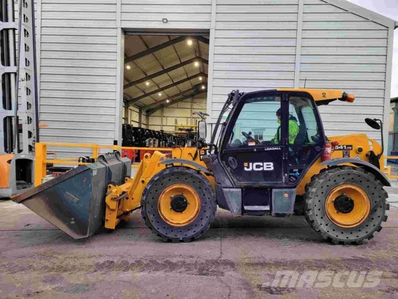 JCB 541-70WM 伸縮臂操作車