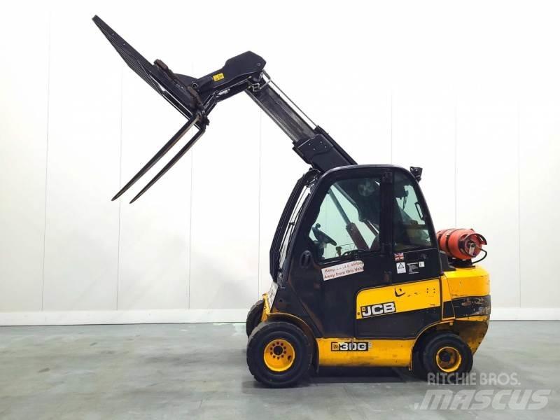 JCB TLT30G 伸縮臂操作車