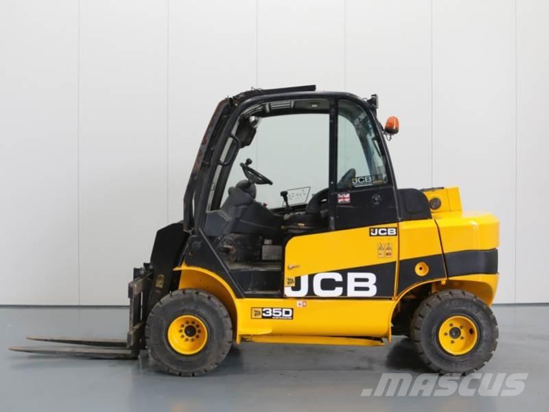 JCB TLT35D 4X4 伸縮臂操作車